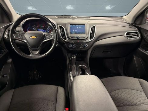 Used 2019 Chevrolet Equinox LT AWD/4WD image 16