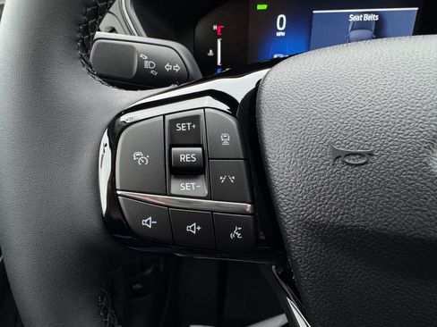 Used 2025 Ford Escape image 35