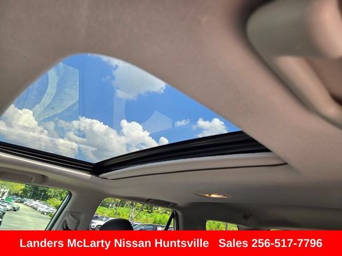 Used 2024 Toyota 4Runner TRD Off-Road Premium w/ Moonroof Package AWD/4WD image 18