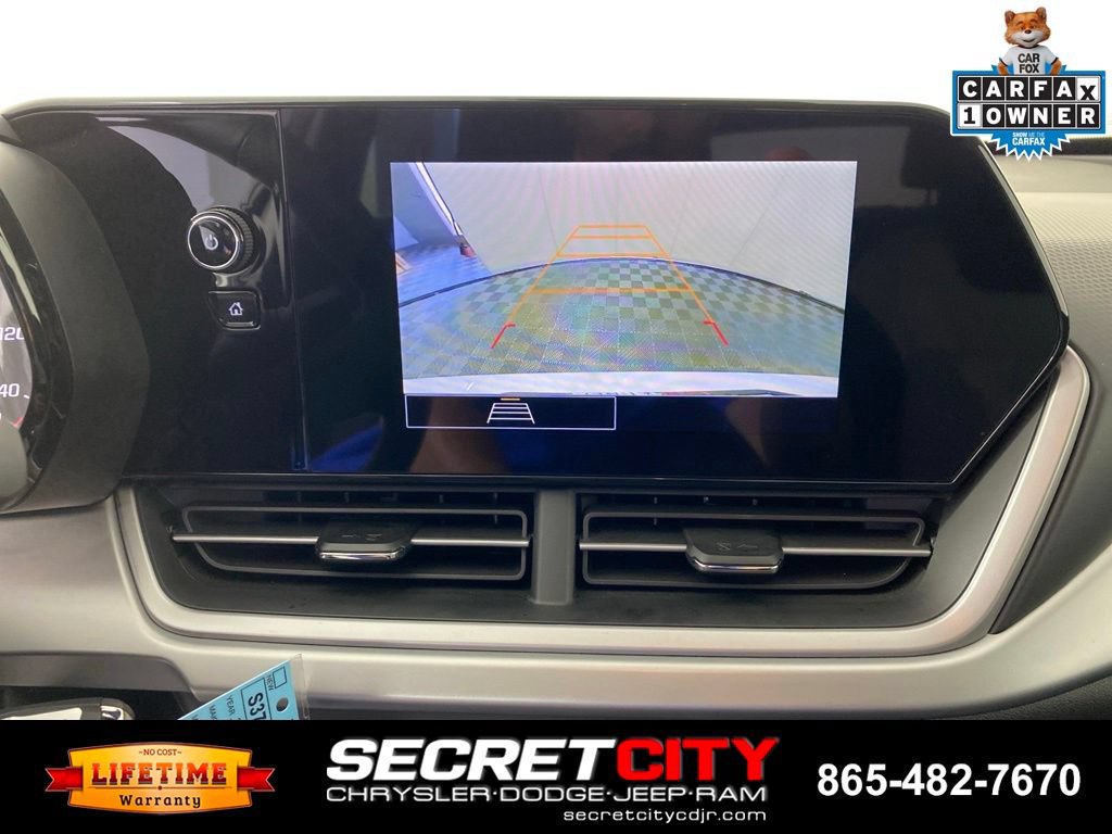 Used 2026 Chevrolet Trax RS FWD image 21