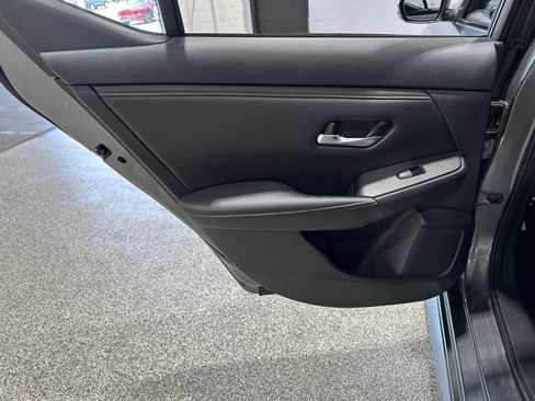 Used 2021 Nissan Sentra SR FWD image 15