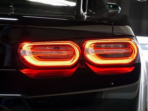 Used 2023 Chevrolet Camaro ZL1 image 91