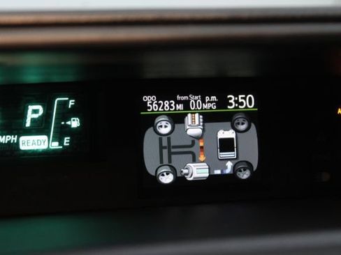 Used 2013 Toyota Prius C One FWD image 18