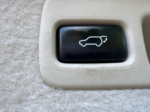 Used 2010 Lexus RX 350 2WD image 19