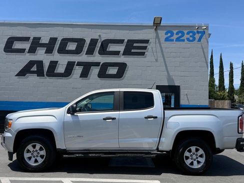 Used 2017 GMC Canyon 2WD Crew Cab w/ Convenience Package image 22