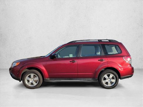 Used 2011 Subaru Forester 2.5X w/ Alloy Wheel Value Pkg image 9