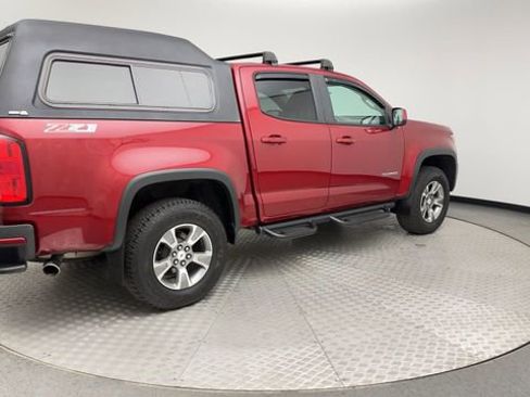 Used 2018 Chevrolet Colorado Z71 image 2