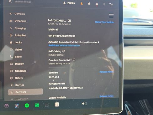 Used 2025 Tesla Model 3 Long Range RWD image 4