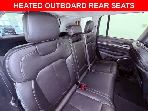 Used 2022 Jeep Grand Cherokee Limited 4xe w/ Luxury Tech Group II image 16