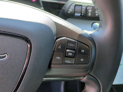 Used 2023 Ford Mustang Mach-E Select RWD image 18