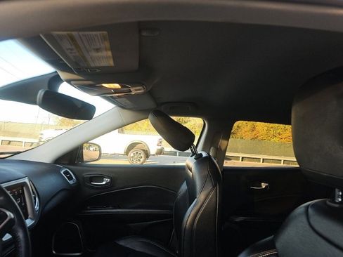 Used 2020 Jeep Compass Latitude w/ Popular Equipment Group image 16