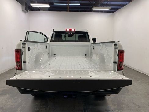 Used 2026 RAM 2500 Tradesman AWD/4WD image 25