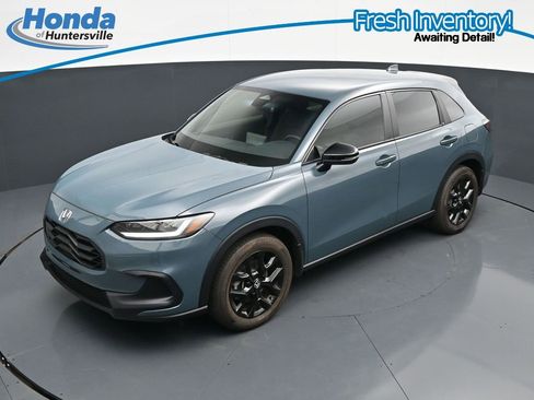 Used 2025 Honda HR-V Sport image 26
