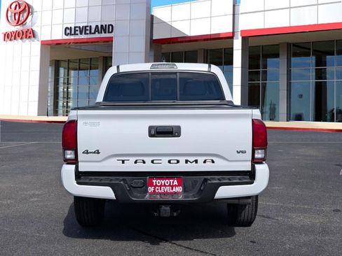 Used 2023 Toyota Tacoma SR image 6
