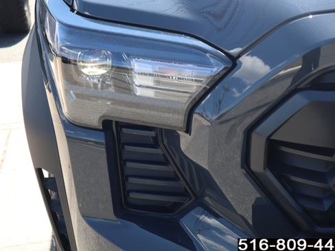 Used 2026 Toyota Tacoma TRD Off-Road image 11