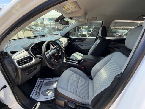 Used 2018 Chevrolet Equinox LS AWD/4WD image 13