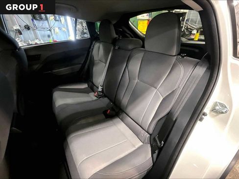 Certified 2024 Subaru Crosstrek 2.0i image 19