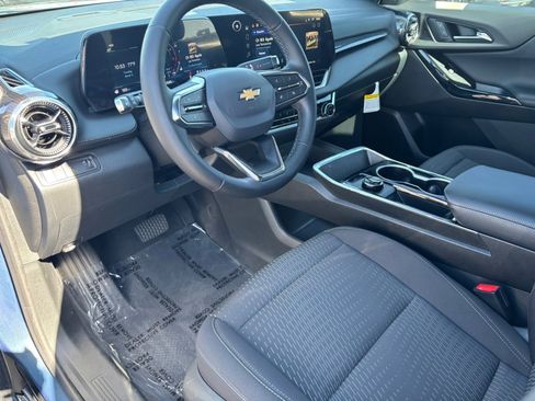 Used 2026 Chevrolet Equinox LT w/ Safety and Technology Package image 21