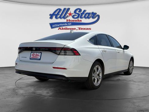Used 2025 Honda Accord LX image 6