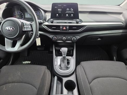 Used 2021 Kia Forte LXS FWD image 24