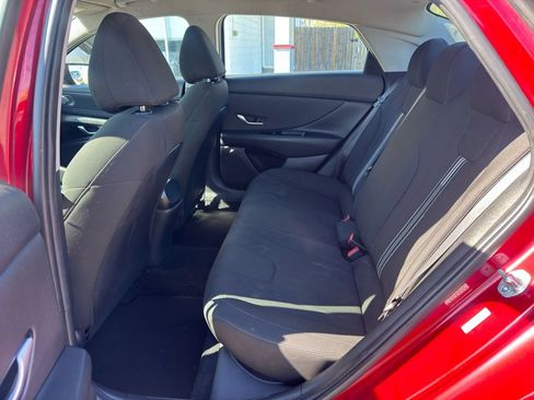 Used 2023 Hyundai Elantra SEL w/ Convenience Package FWD image 34