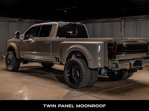 Used 2026 Ford F450 Platinum w/ Platinum Plus Package AWD/4WD image 7