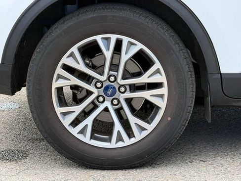 Used 2022 Ford Escape SEL image 7