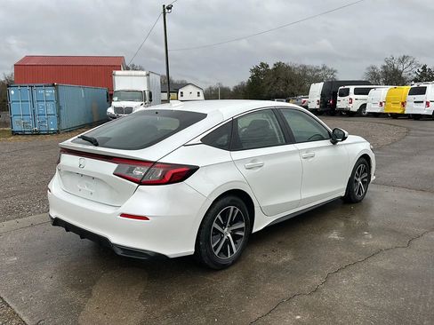 Used 2024 Honda Civic LX image 4