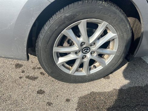 Used 2014 MAZDA MAZDA3 i Touring image 14