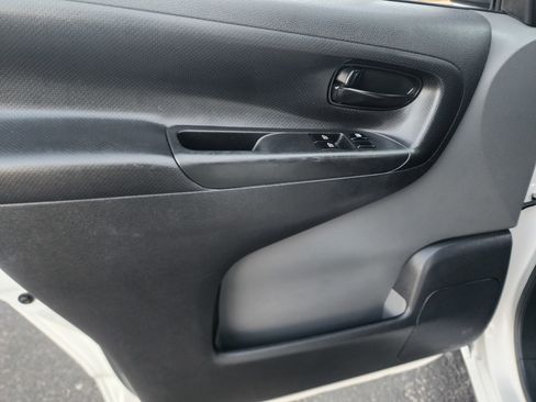 Used 2020 Nissan NV200 S image 19