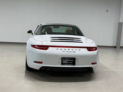 Certified 2016 Porsche 911 Targa 4S AWD/4WD image 3