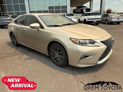 Used 2017 Lexus ES 350 w/ Premium Package