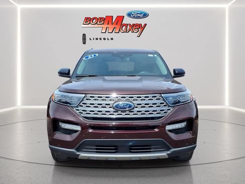 Used 2023 Ford Explorer Limited w/ Equipment Group 301A AWD/4WD image 2
