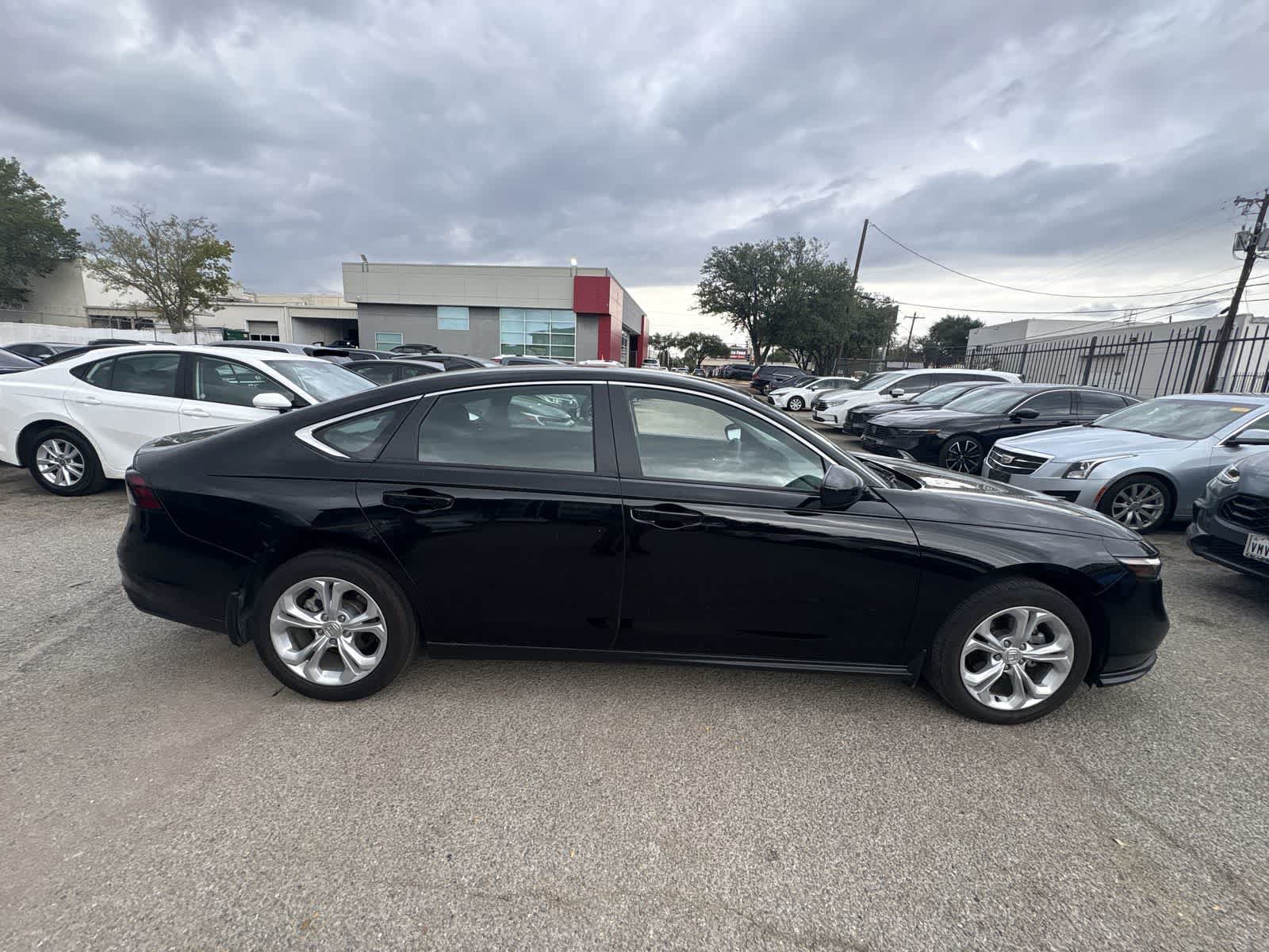 Used 2024 Honda Accord LX image 7