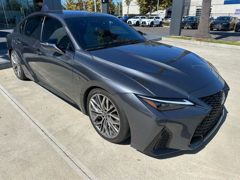 Used 2022 Lexus IS 500 RWD image 2