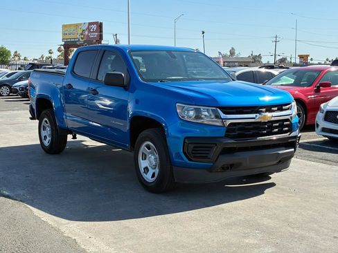 Used 2021 Chevrolet Colorado W/T w/ WT Convenience Package AWD/4WD image 12