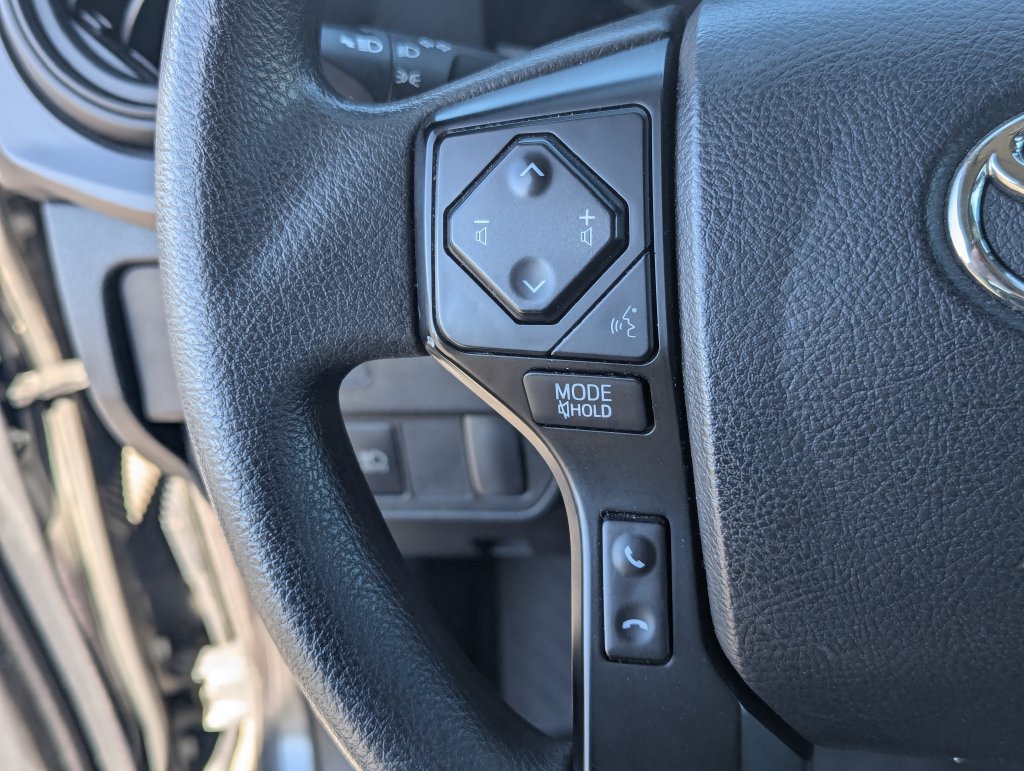 Used 2021 Toyota Tacoma SR AWD/4WD image 21