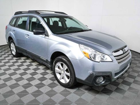 Used 2014 Subaru Outback 2.5i AWD/4WD image 1