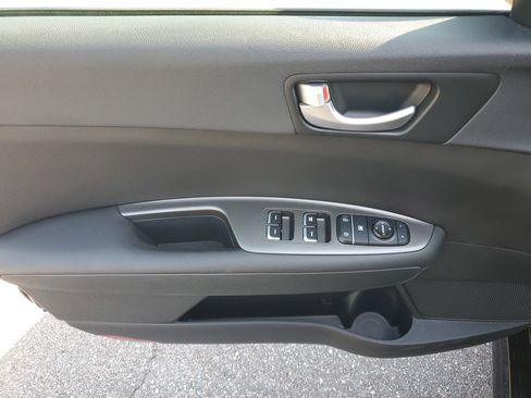 Certified 2020 Kia Optima LX image 18