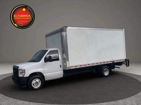 Used 2022 Ford E-350 and Econoline 350 Super Duty w/ Power Windows & Locks Group RWD image 48