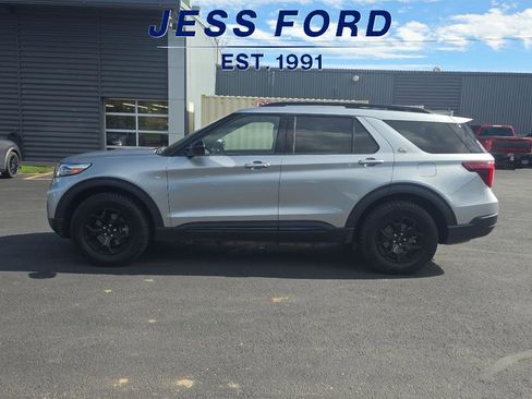 Certified 2024 Ford Explorer Timberline w/ Timberline Technology Package image 3