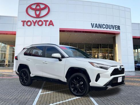 Certified 2023 Toyota RAV4 SE w/ SE Grade Weather Package AWD/4WD image 1