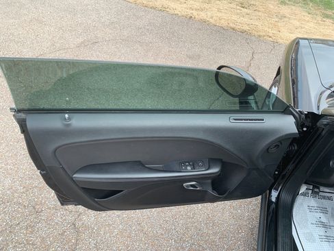 Used 2022 Dodge Challenger GT image 11