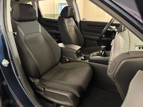 Used 2025 Honda CR-V LX image 29