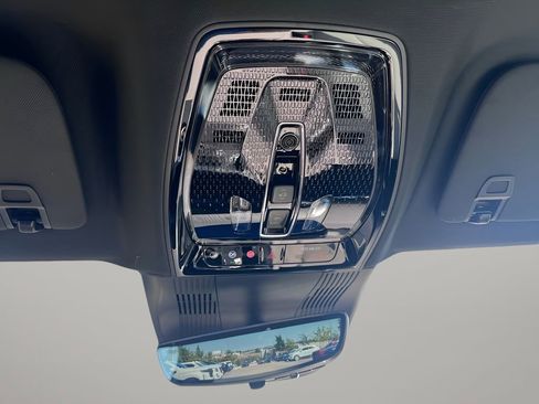 New 2026 Cadillac Vistiq Luxury image 47