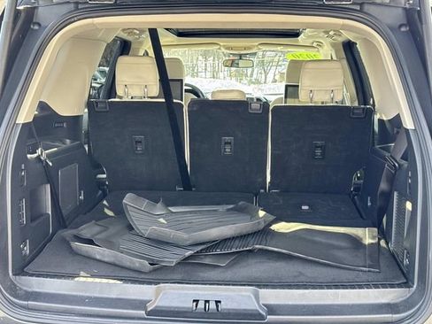 Used 2020 Ford Expedition Platinum image 12
