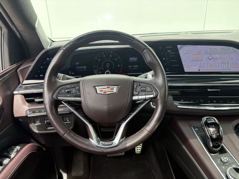 Certified 2023 Cadillac Escalade ESV V AWD/4WD image 20