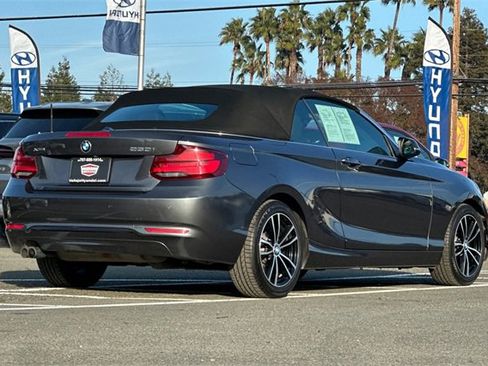 Used 2020 BMW 230i xDrive Convertible image 5