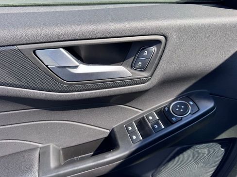 Used 2024 Ford Escape ST-Line w/ Tech Pack #1 image 23