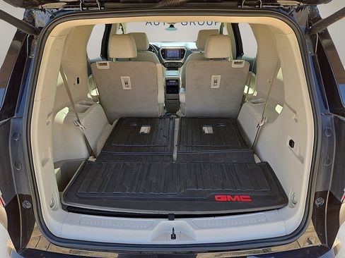 Used 2020 GMC Acadia Denali AWD/4WD image 14